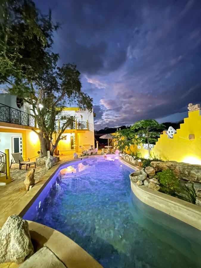 Bed and Breakfast Buenosdias Izamal Esterno foto